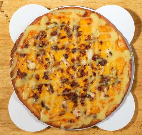 Warehouse Chicken Pizza