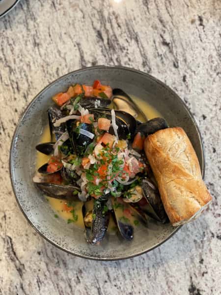 Steamed P.E.I. Mussels