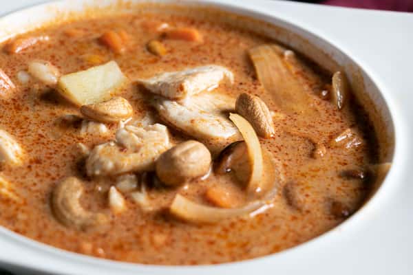 Massaman*