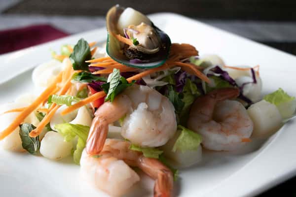 Plah Talay (Seafood Salad)