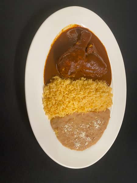 Mole De Pollo/Chicken mole Plate