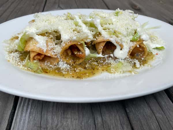 Flautas appetizer