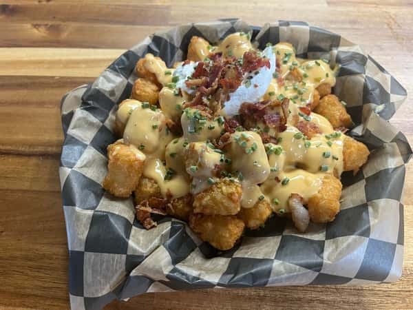 Beer Cheese Totchos