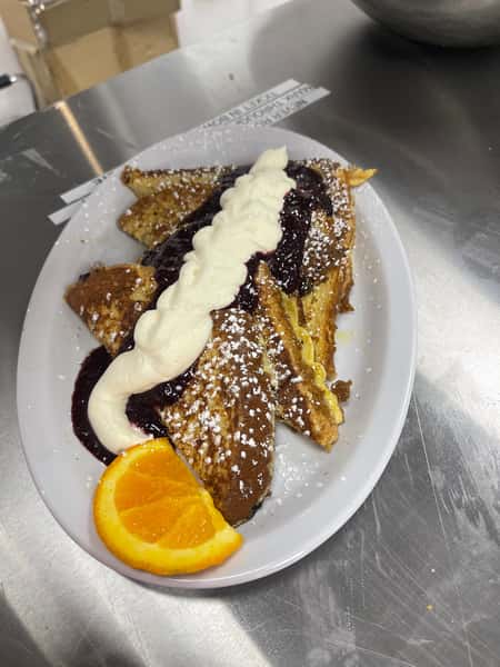 BLUEBERRY HILL FRENCH TOAST