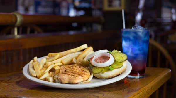 Grilled chicken Sandwich with fries