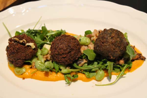 Black-Eyed Pea Falafel Fritter