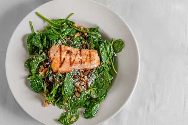 GF Grilled Fresh Salmon & Spinach Salad
