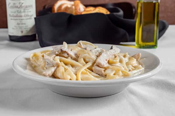Fettuccine Chicken Alfredo