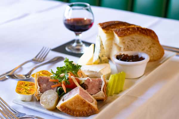 Ploughman's Plate