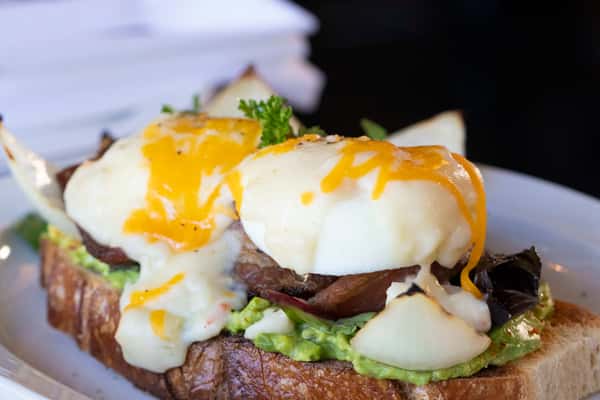 avo toast