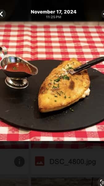 * Calzone