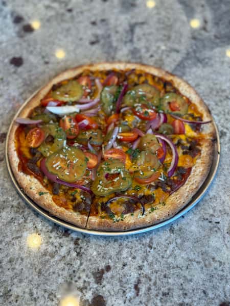 Medium Cheeseburger Pizza