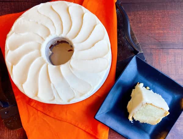 5-Flavor Pound Cake with Cream Cheese Icing