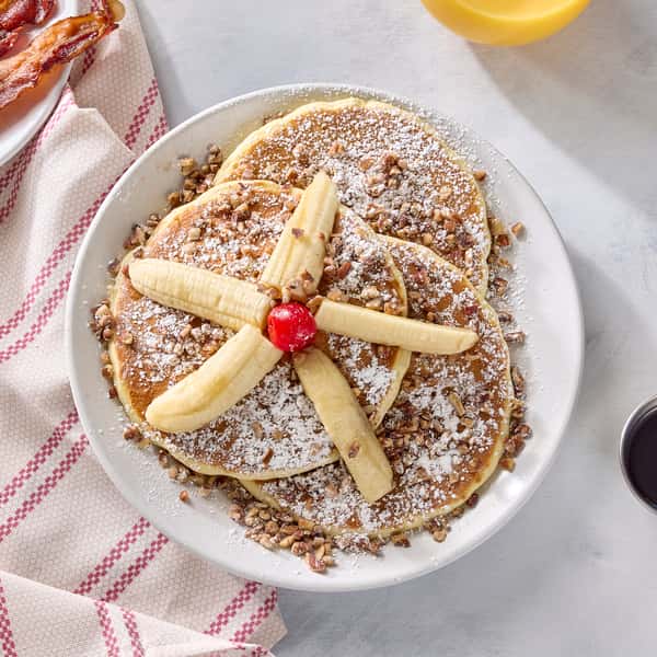 Banana Crunch Pancakes