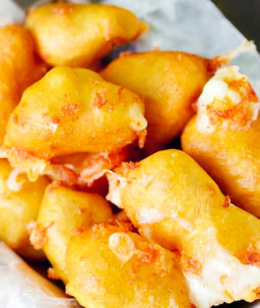 GOLDEN SQUEAK CURDS