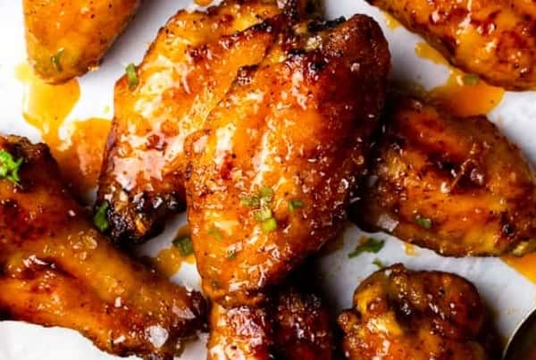 Hot honey wings & side