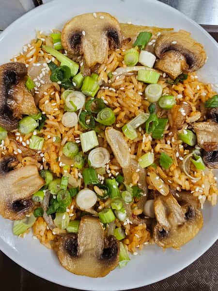 Korean BBQ Rice feeds 10