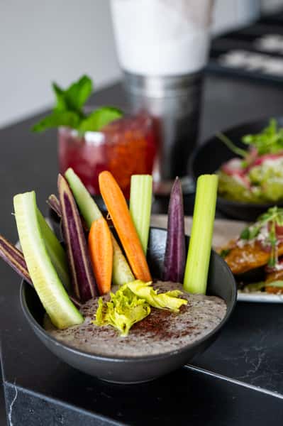 Black Bean Hummus