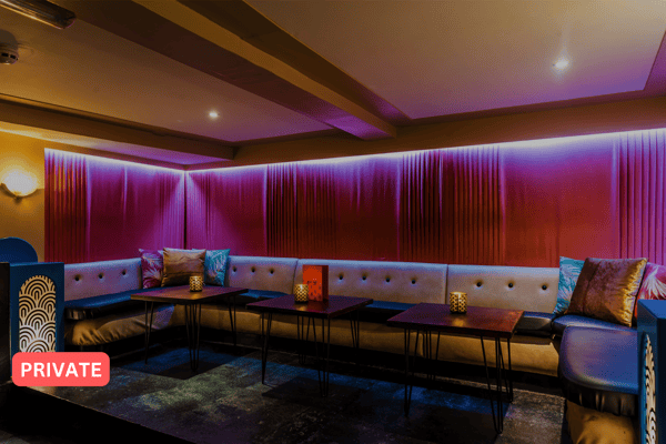 The deco lounge