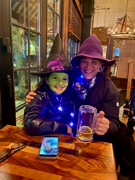 Mom and daughter as witches
