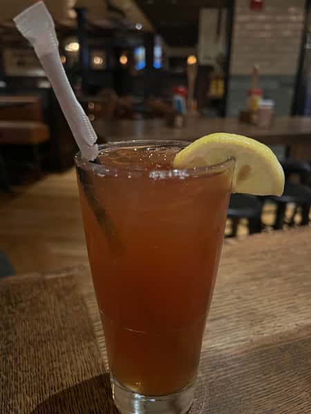 Arnold Palmer (ice tea/lemonade)