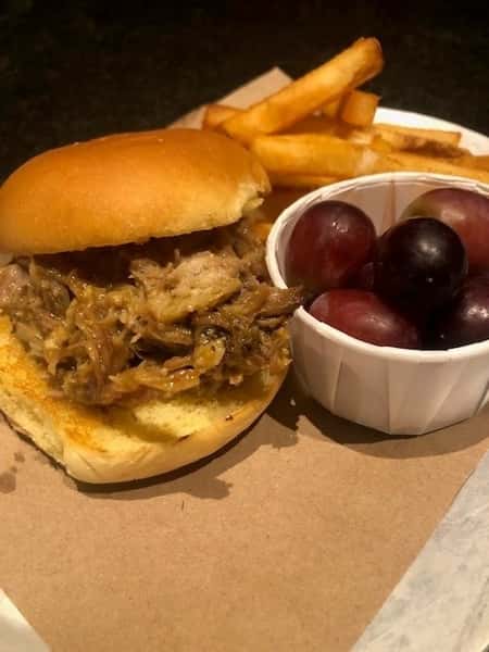 Kids Pulled Pork Slider