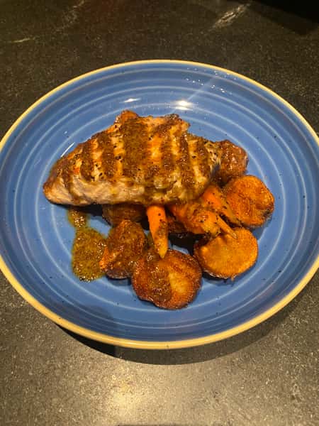 Salmon Suppa