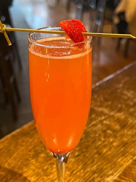 Prosecco Cocktail 2