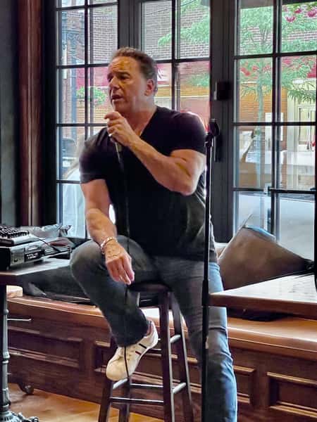 Music Monday, Joey Costanzo