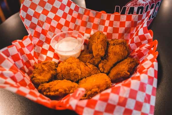 wing and sauce