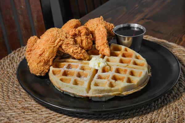 chicken and waffle platter