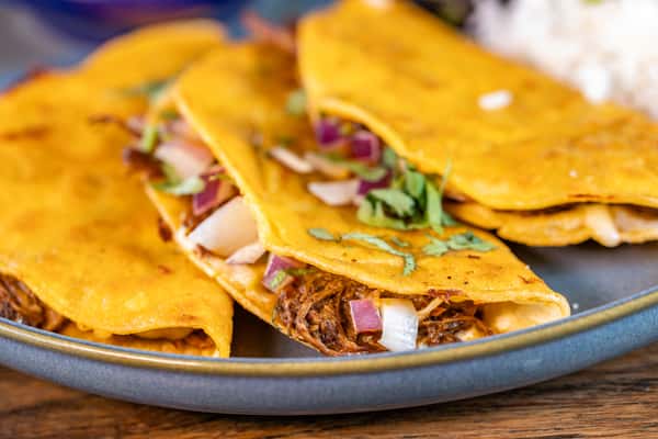 BIRRIA TACOS (3)