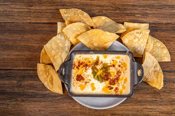 CHIPS AND QUESO FUNDIDO