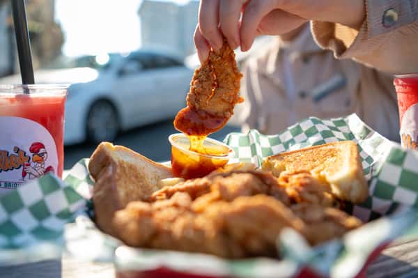 Chicken Tenders (5 Pieces)