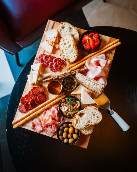 9 Item Board