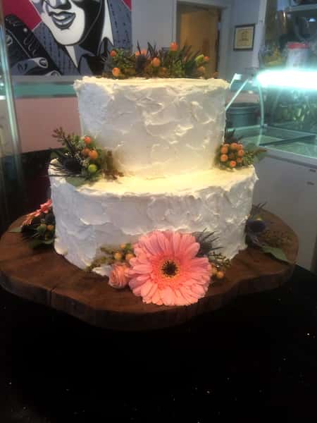 pink flower cake
