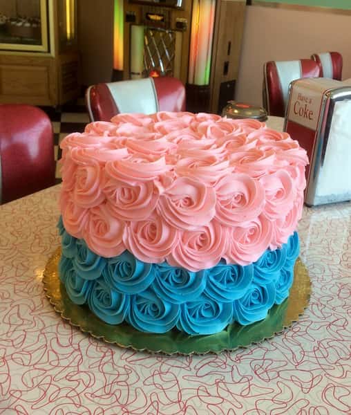 cake with roses