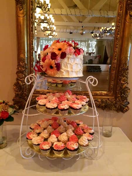 cake with flowers