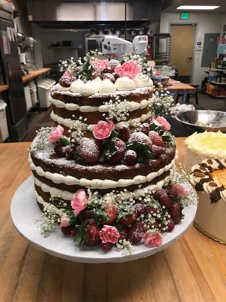 cake with chocolate