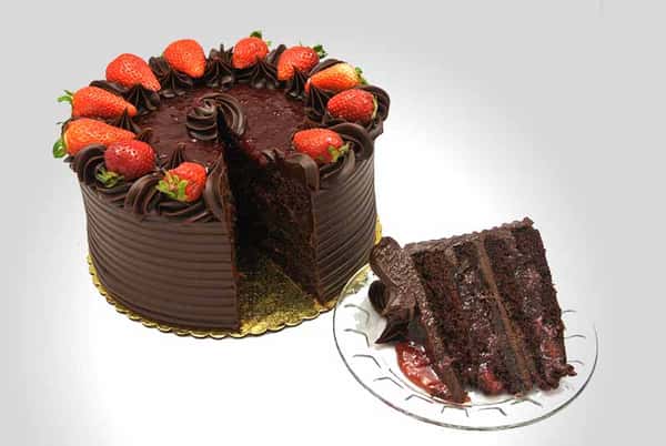 Chocolate Strawberry Fudge Cake