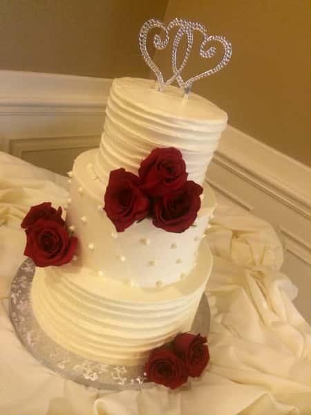 cake with roses