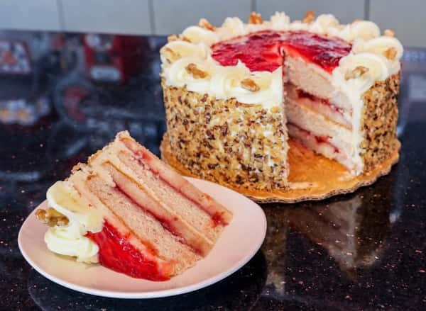 Strawberry Banana Spice Whole Cake