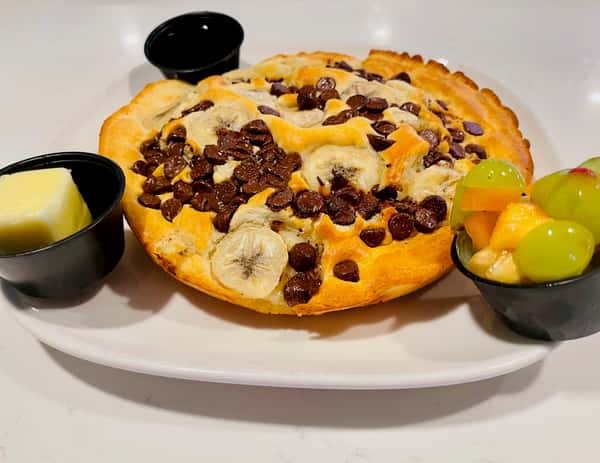 Banana-Chocolate Chip Pancake