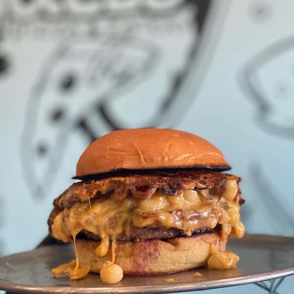 burger and cheese