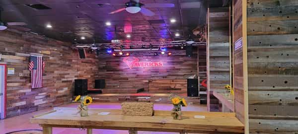 Mavericks Stage