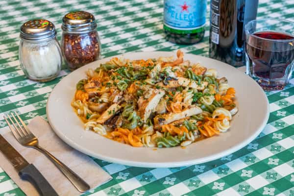 Tri-colore Porcini Con Pollo (House Specialty)