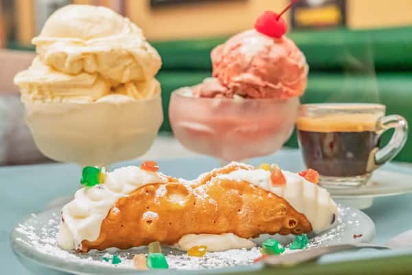 Rocco's Desserts with Cannoli and Espresso