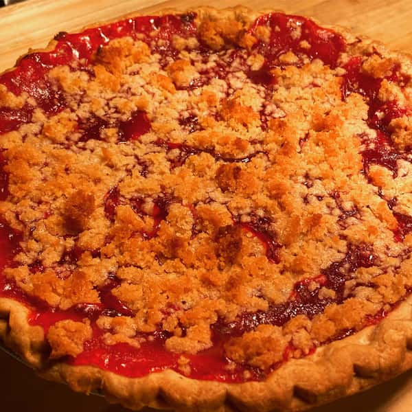 Cherry Cranberry Crumble Pie