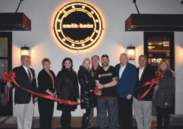 Chamber of Commerce holds ribbon cutting for new restaurant