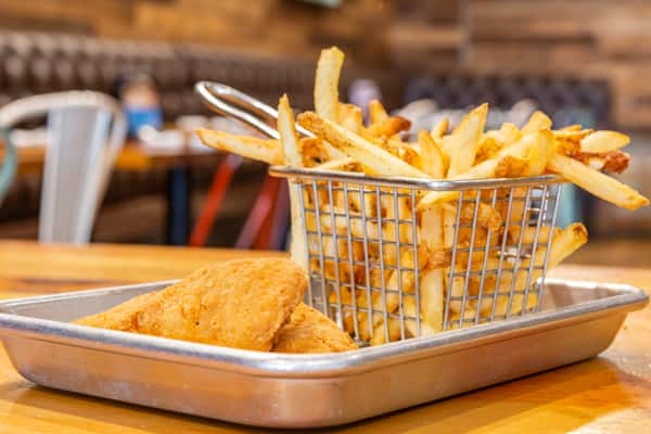 Kid's Chicken Tender Meal